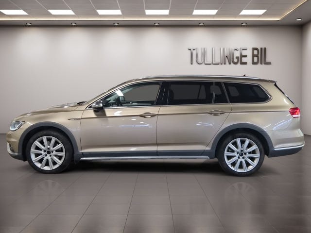 Volkswagen Passat Alltrack 2017 – bild 2