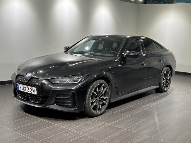 BMW i4 2023