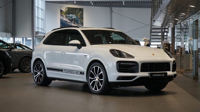 Porsche Cayenne 2023