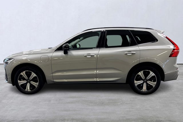 Volvo XC60 2025 – bild 2