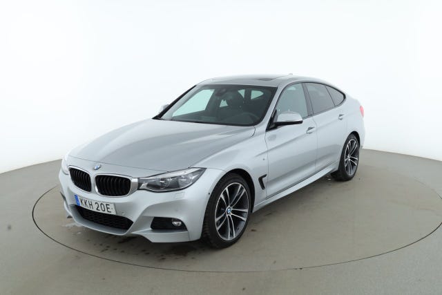 BMW 330i 2019