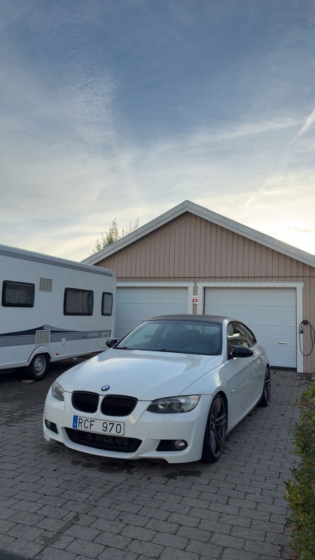 BMW 320d 2009