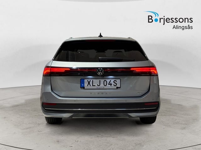 Volkswagen Passat 2025 – bild 4