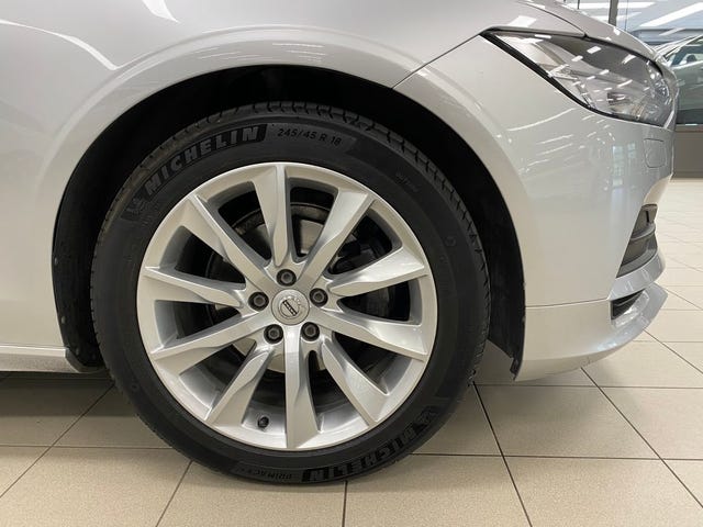 Volvo V90 2019 – bild 4