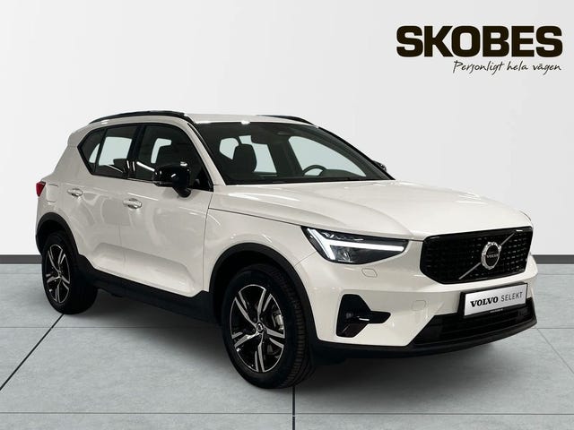 Volvo XC40 2026