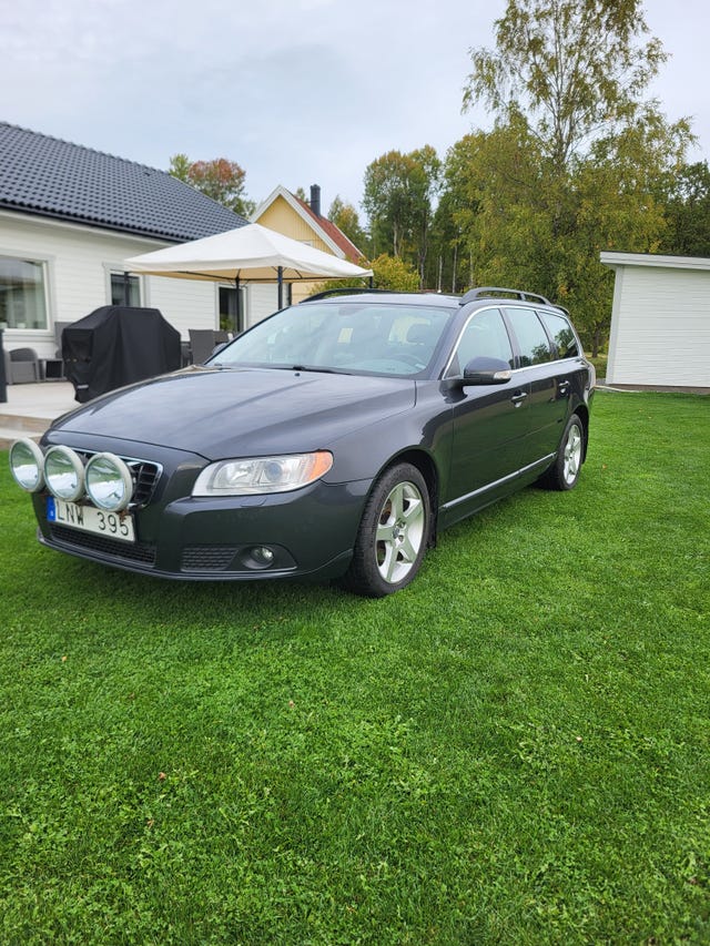 Volvo V70 2011