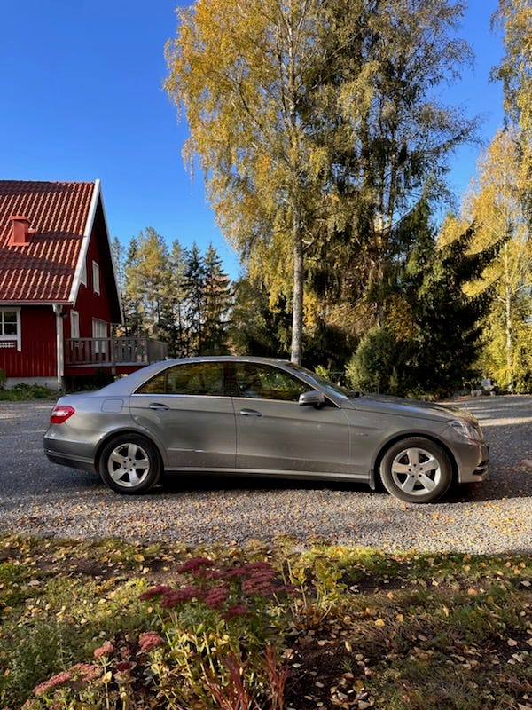 Mercedes-Benz E220 2011