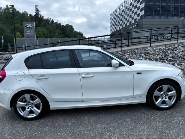 BMW 118d 2011