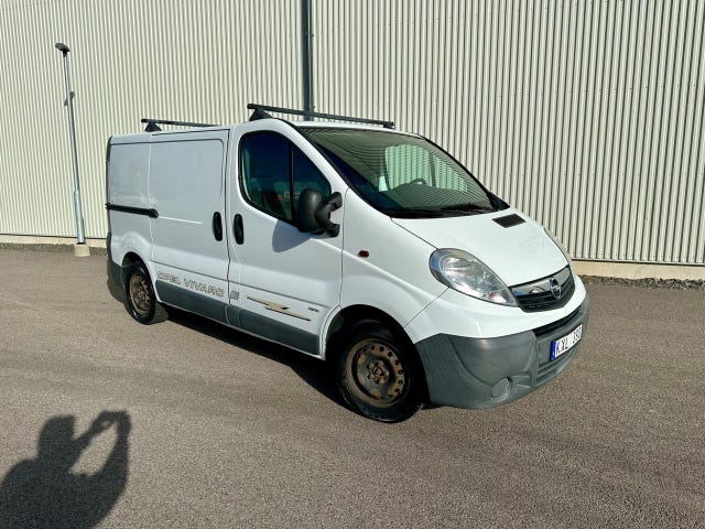 Opel Vivaro 2011