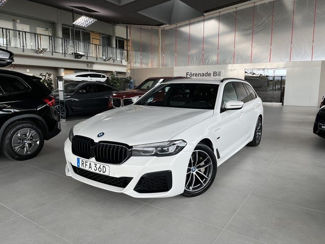 BMW 530e 2022