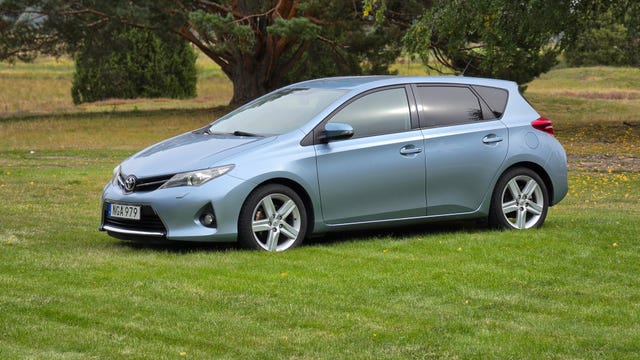 Toyota Auris 2012