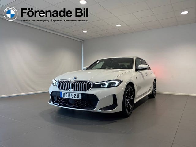 BMW 330e 2025