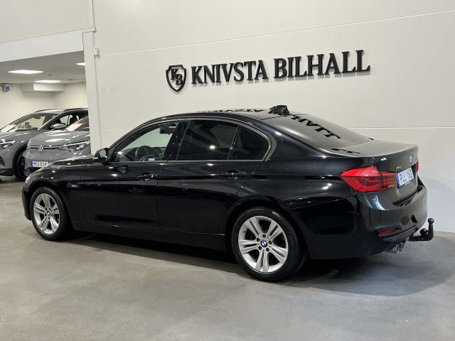 BMW 320d 2017 – bild 2