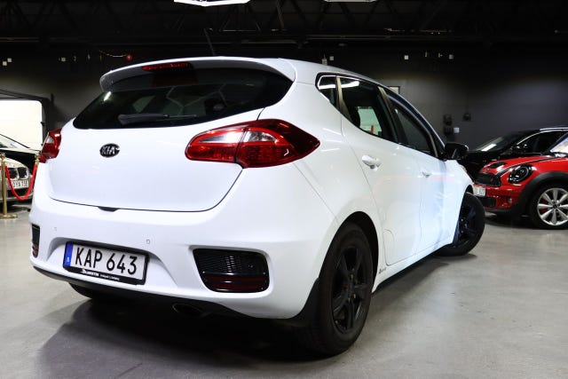 Kia Ceed 2016 – bild 3
