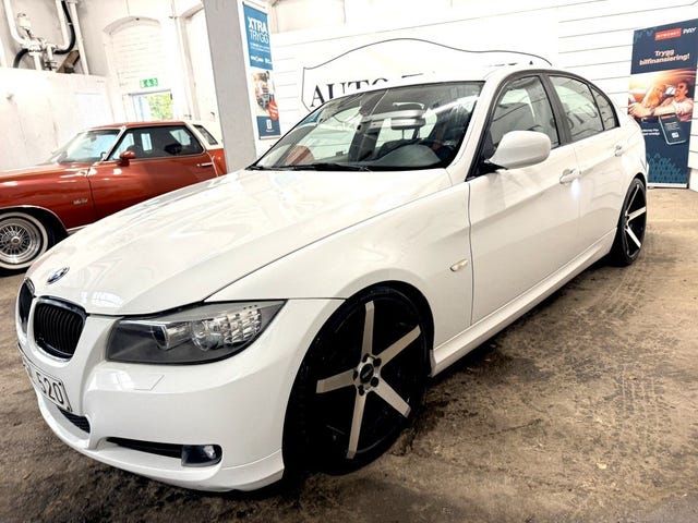 BMW 318i 2010