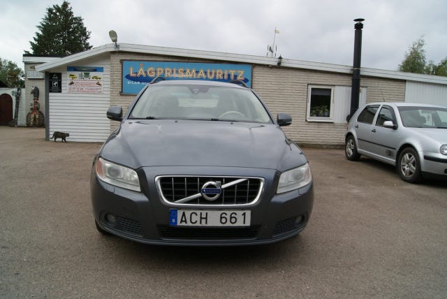 Volvo V70 2012