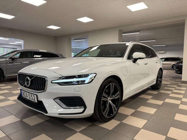 Volvo V60 2022