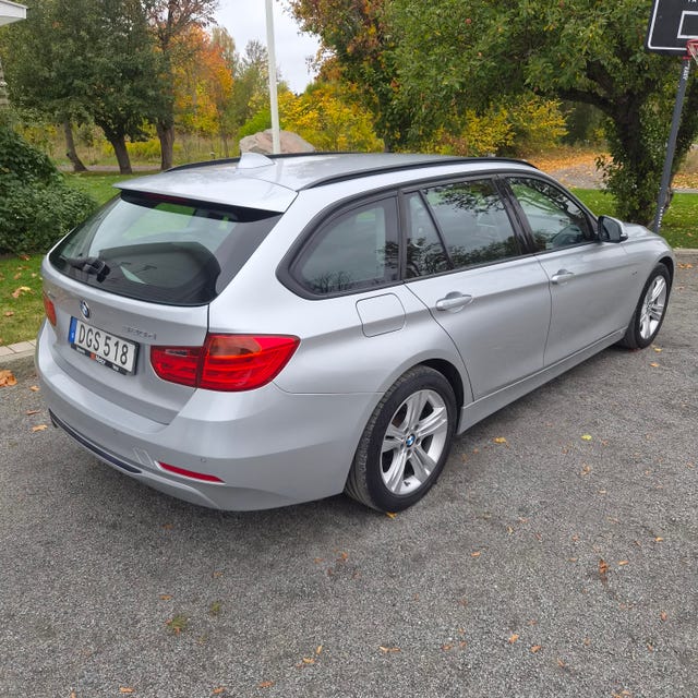 BMW 320d 2014 – bild 2