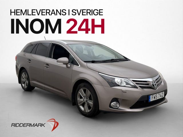 Toyota Avensis 2015