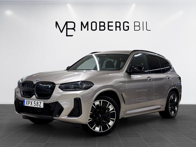 BMW iX3 2023