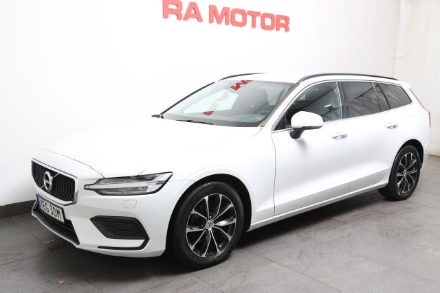 Volvo V60 2022