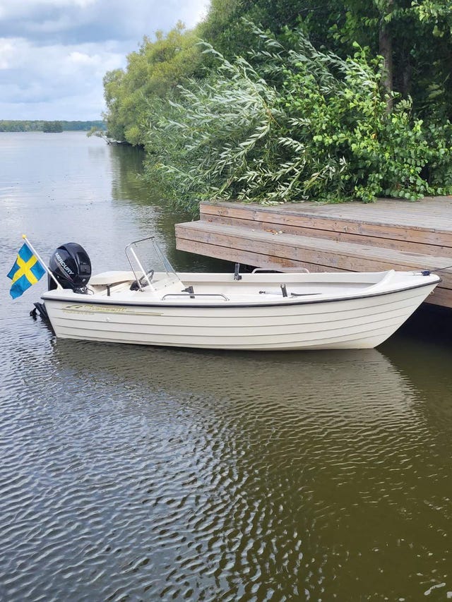 Cresent trader 465 med mercury 30 efi och 30 trailer