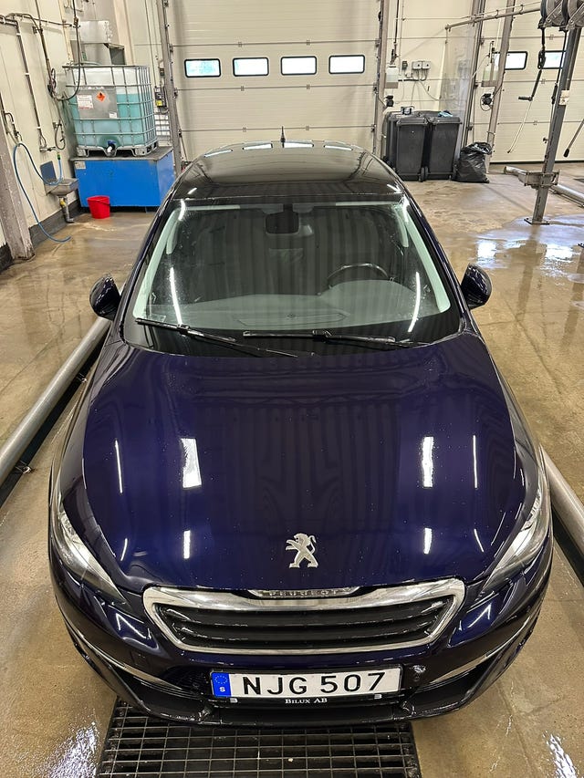 Peugeot 308 SW 2016