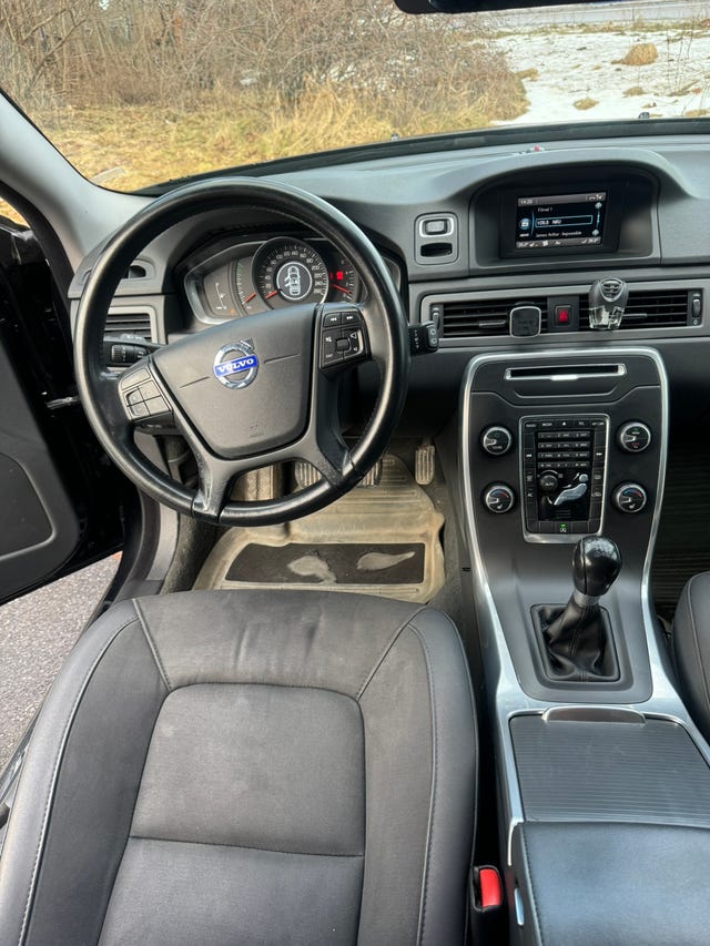 Volvo V70 2014