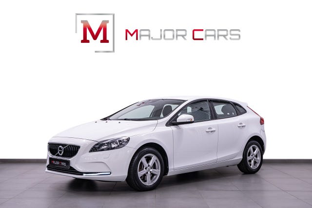 Volvo V40 2018