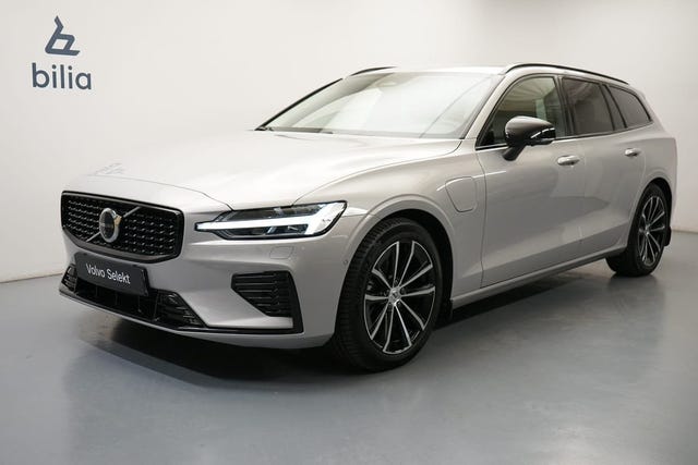 Volvo V60 2025