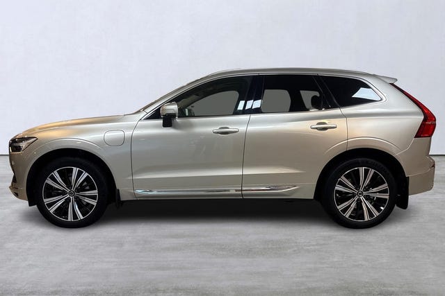 Volvo XC60 2021 – bild 2
