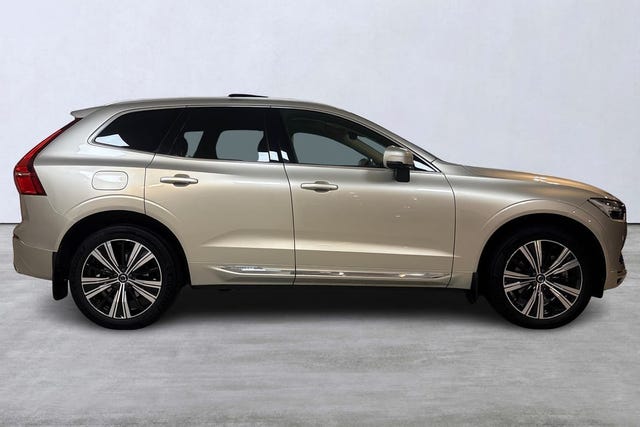 Volvo XC60 2021 – bild 3