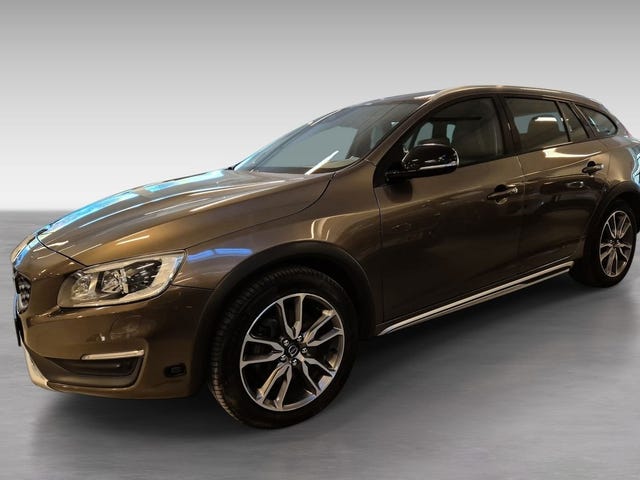 Volvo V60 Cross Country 2016