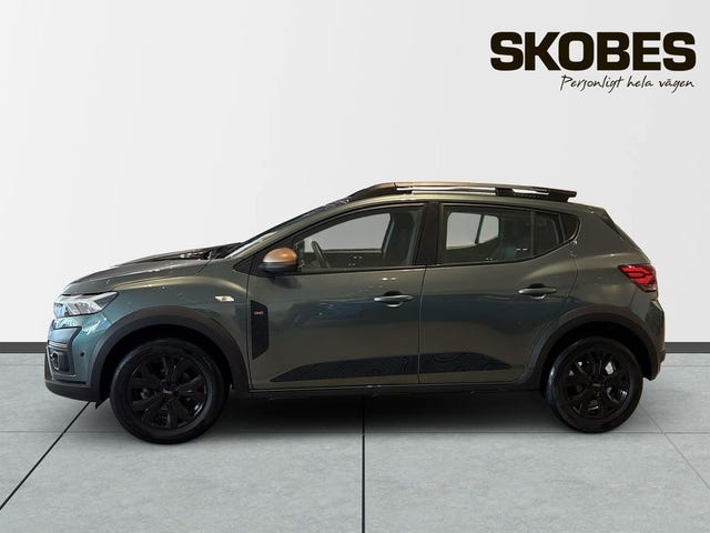 Dacia Sandero Stepway 2023 – bild 4