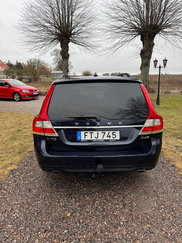 Volvo V70 2016