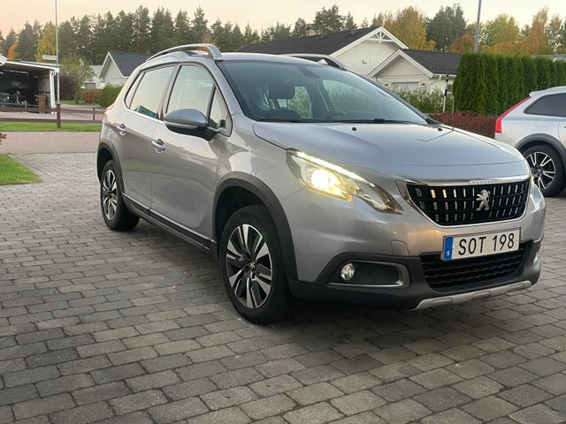Peugeot 2008 2016