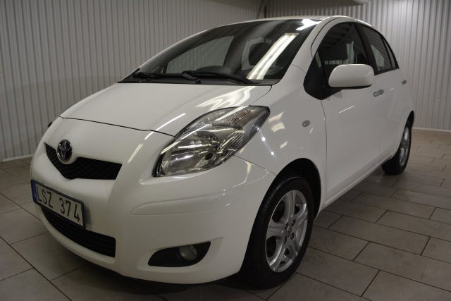 Toyota Yaris 2011