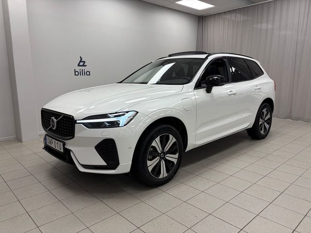 Volvo XC60 2025