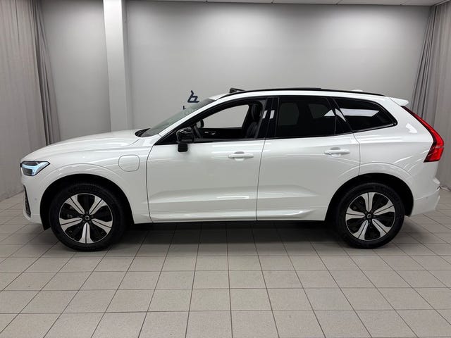 Volvo XC60 2025 – bild 2