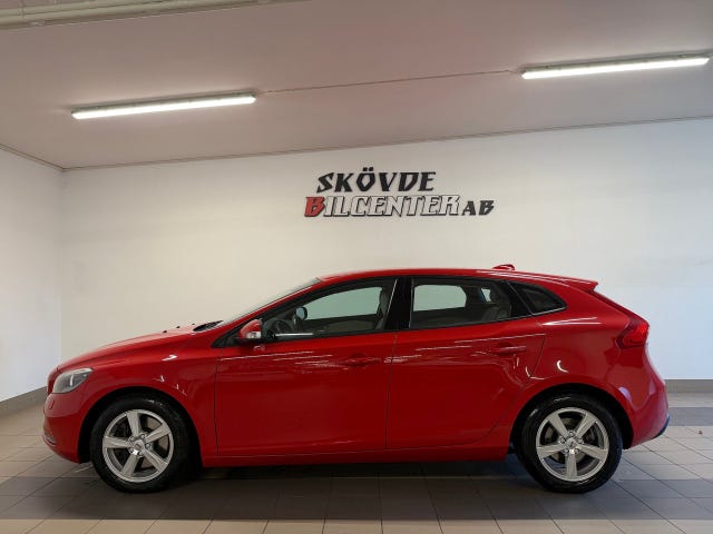 Volvo V40 2017