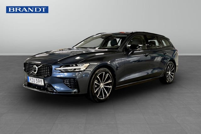 Volvo V60 2025