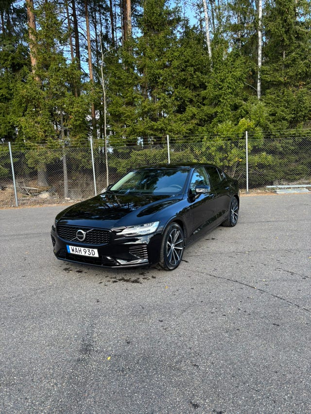 Volvo S60 2023