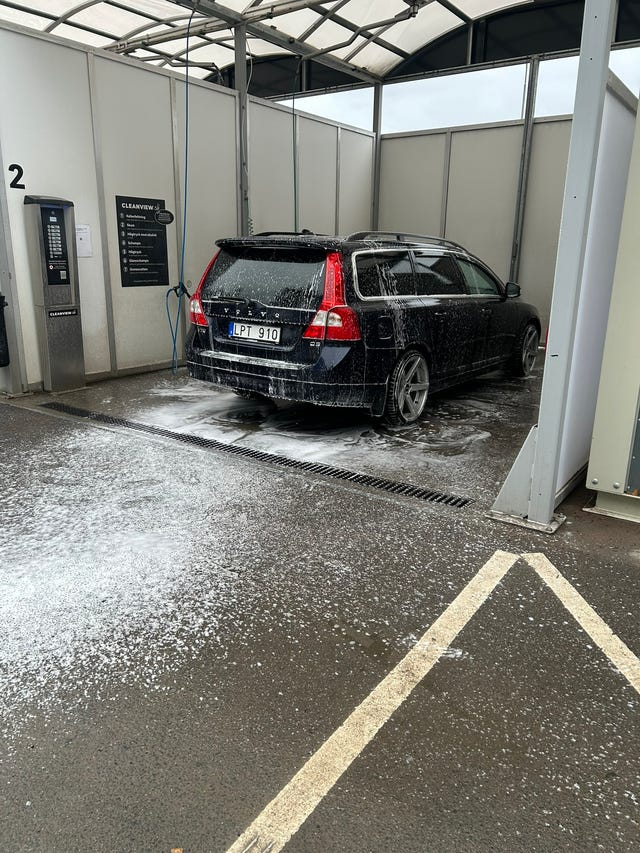 Volvo V70 2011