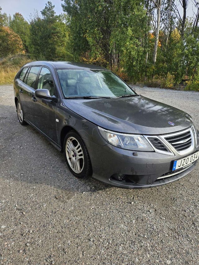Saab 9-3 2010