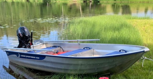 Linder Sportsman 400 + Suzuki 20 hk + Tiki-trailer – komplett paket