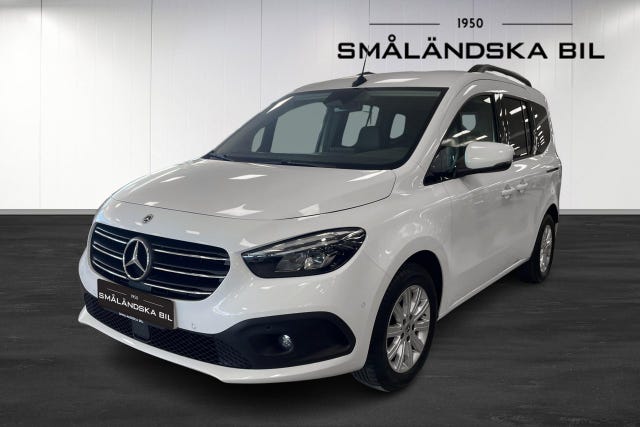 Mercedes-Benz T180 d 2023