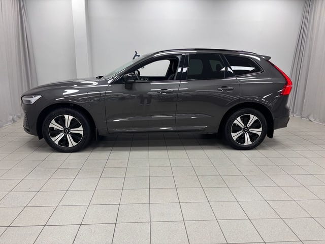 Volvo XC60 2025 – bild 2