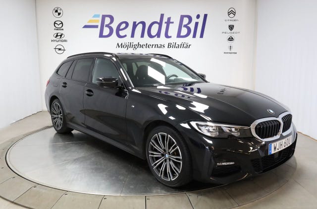 BMW 330e 2021