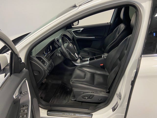 Volvo XC60 2017 – bild 2