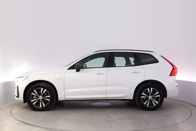 Volvo XC60 2025 – bild 2